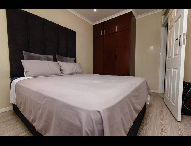 2 BEDROOM APARTMENT RENTED IN ESCOMBE